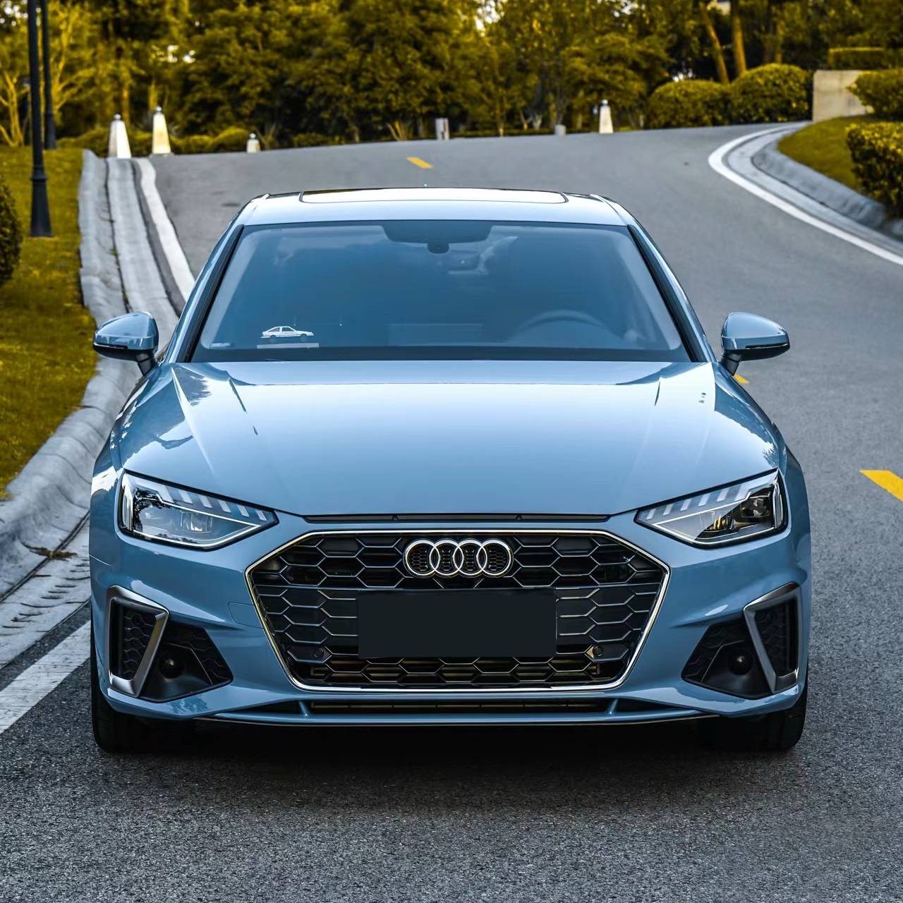 Ravoony Plus PET Gloss China Blue Car Vinyl Wrap Audi A4L Wrap