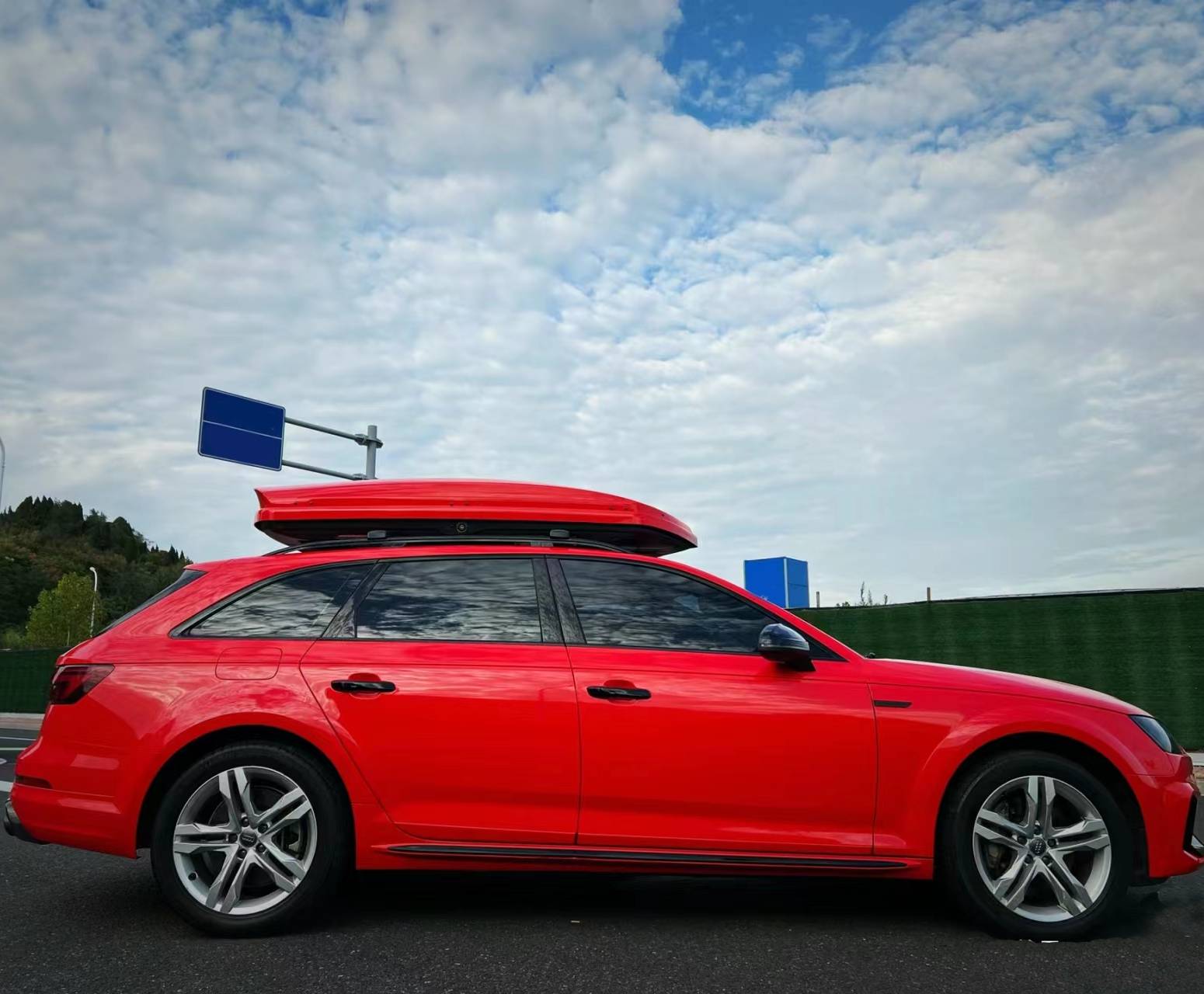 Ravoony Plus PET Glossy Crystal Ferrari Red Vinyl Car Wrap Audi A4 Wrap