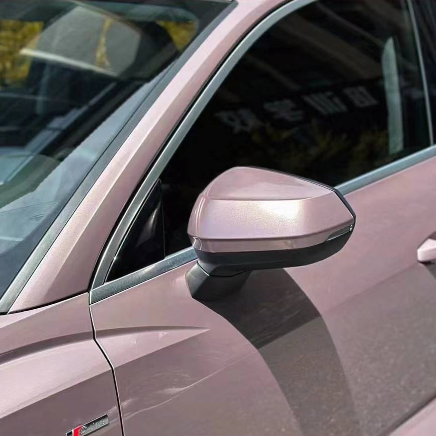 Ravoony Plus Glossy Frozen Berry Wrap Audi Q3 Wrap 