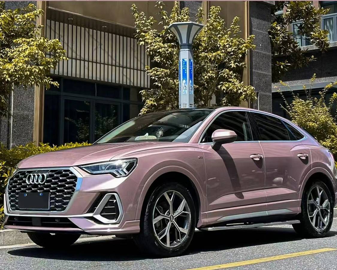 Ravoony Plus Glossy Frozen Berry Wrap Audi Q3 Wrap 