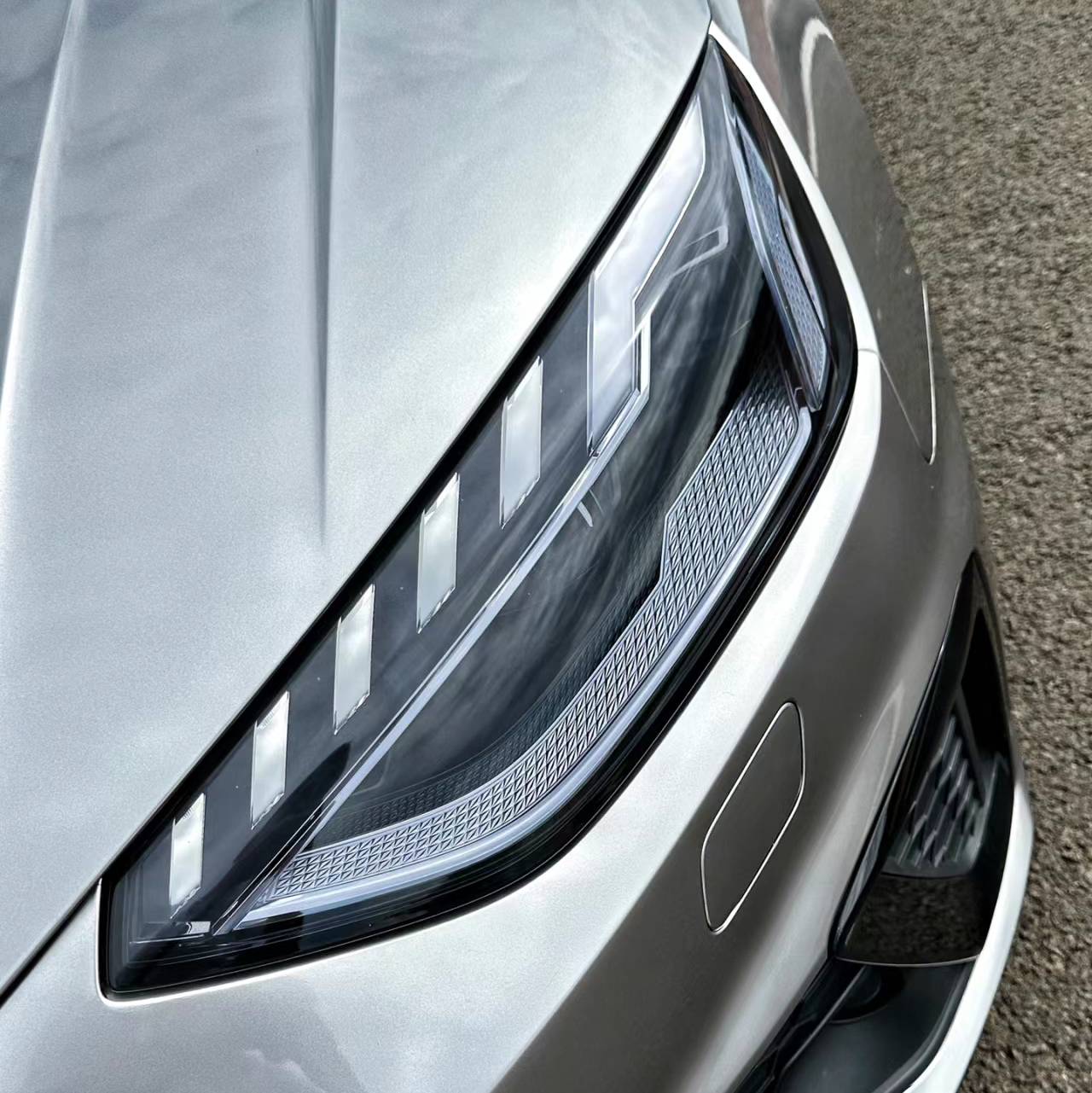 Ravoony Plus GT Silver Car Vinyl Wrap Audi A4L Wrap