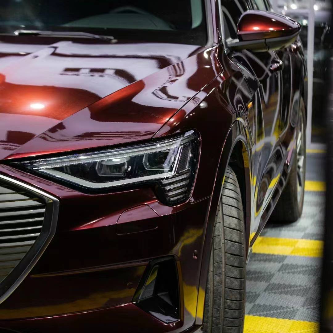 Ravoony Plus Gloss Black Rose Vinyl Wrap Audi E-tron Wrap