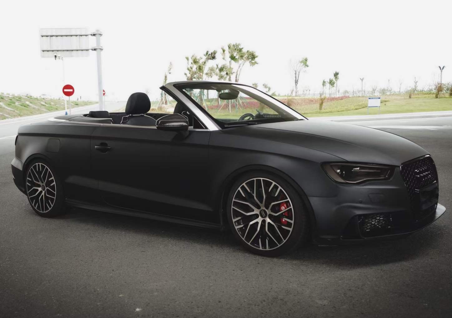 Ravoony Plus PET Matte Frosted Black Car Vinyl Wrap