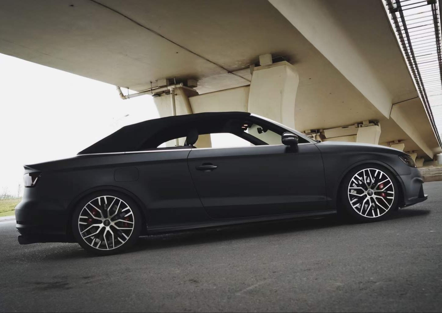 Ravoony Plus PET Matte Frosted Black Car Vinyl Wrap