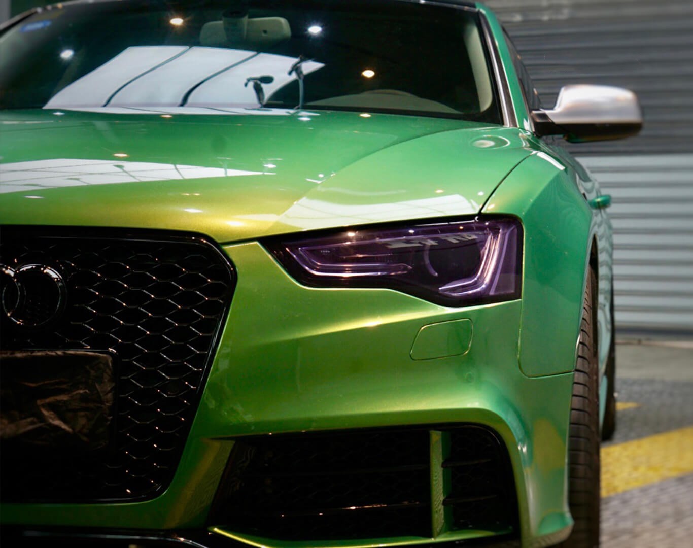 Ravoony Plus Gloss Aston Martin Iridescent Emerald Green Car Wrap