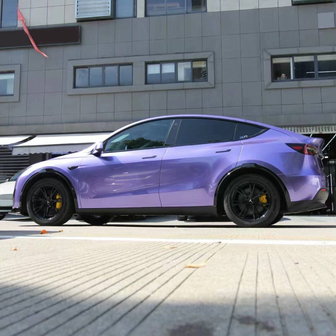 Ravoony Plus Gloss Liquid Metallic Viola Purple Car Wrap Tesla Model Y Wrap