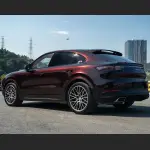 Ravoony Plus PET Glossy Tourmalie Red Car Wrap