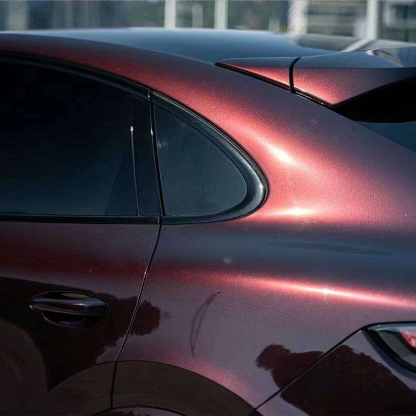 Ravoony Plus PET Glossy Tourmalie Red Car Wrap