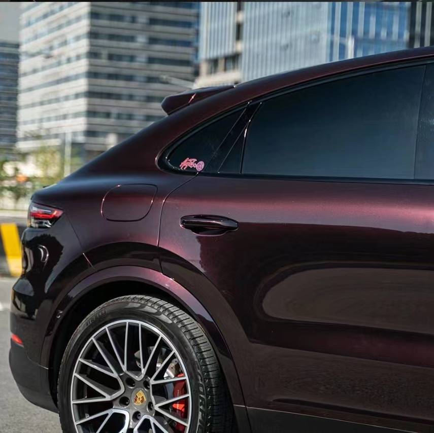 Ravoony Plus PET Glossy Tourmalie Red Car Wrap