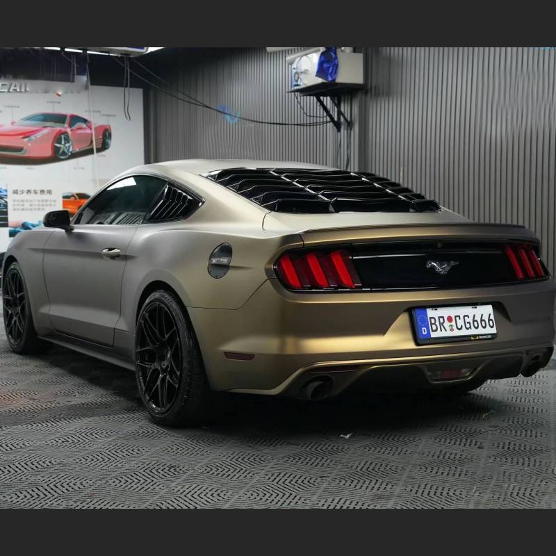 Ravoony Plus Ultra-Matte Midnight Gold Car Wrap