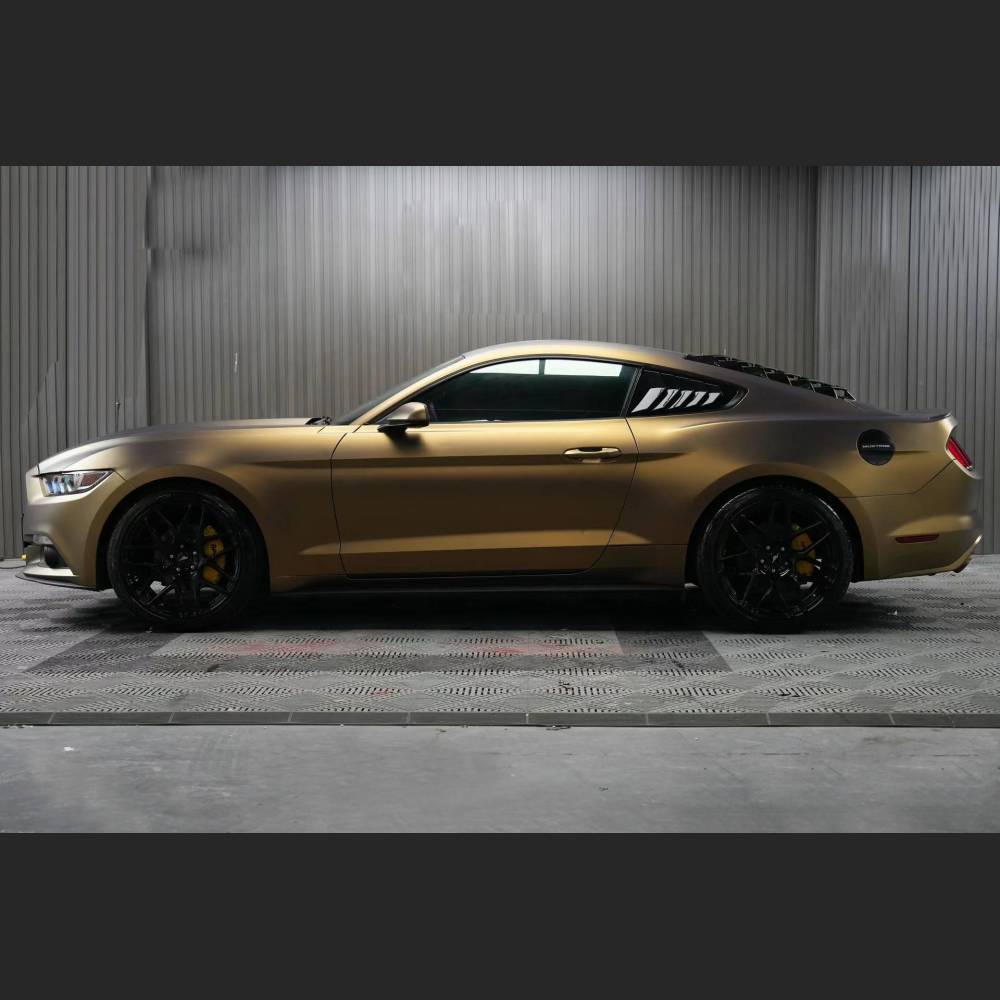 Ravoony Plus Ultra-Matte Midnight Gold Car Wrap