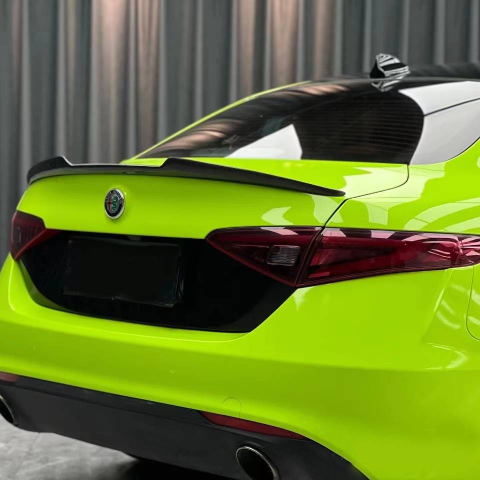 Ravoony Plus Gloss Apple Green Car Wrap