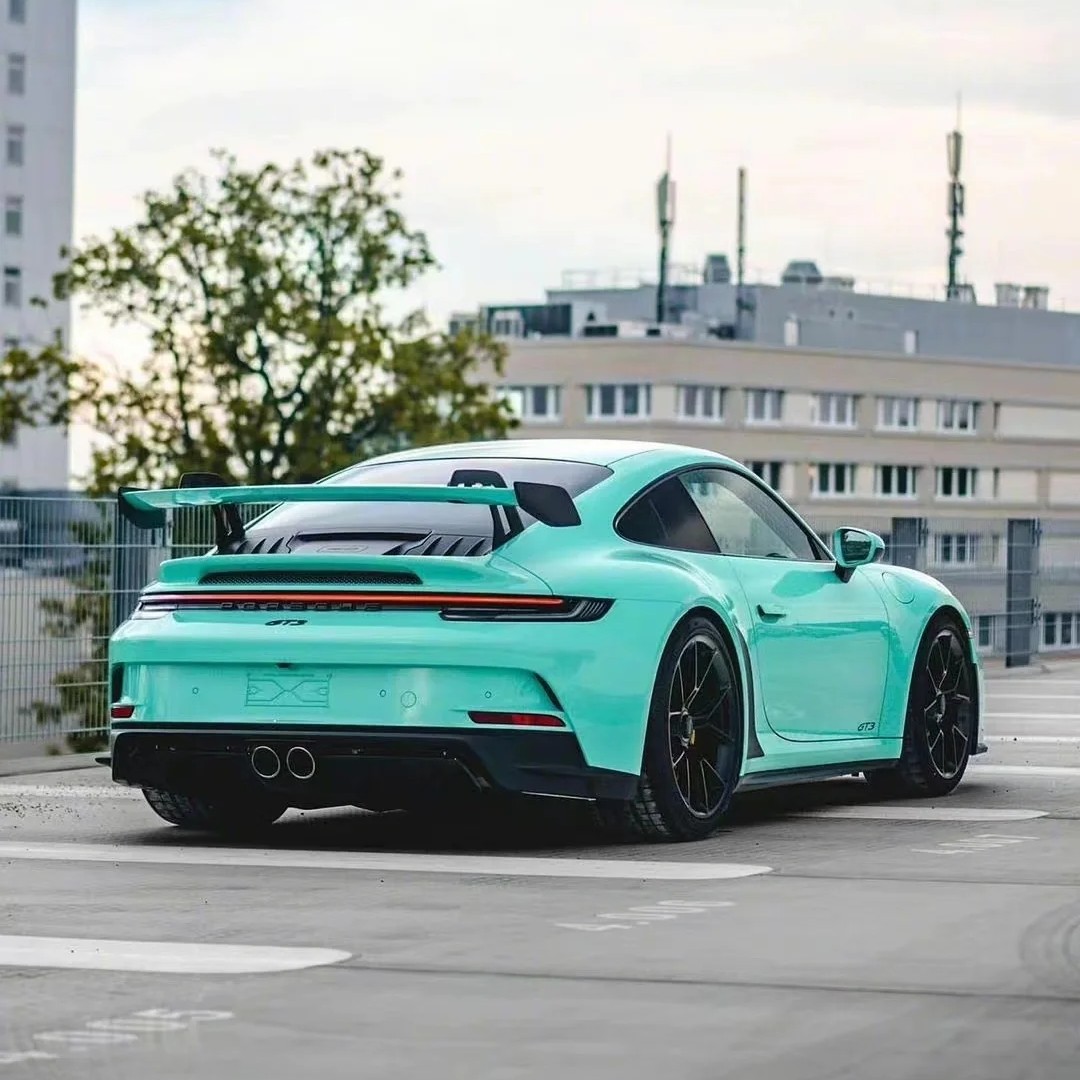 Ravoony Plus PET Glossy Porsche Mint Green Car Wrap