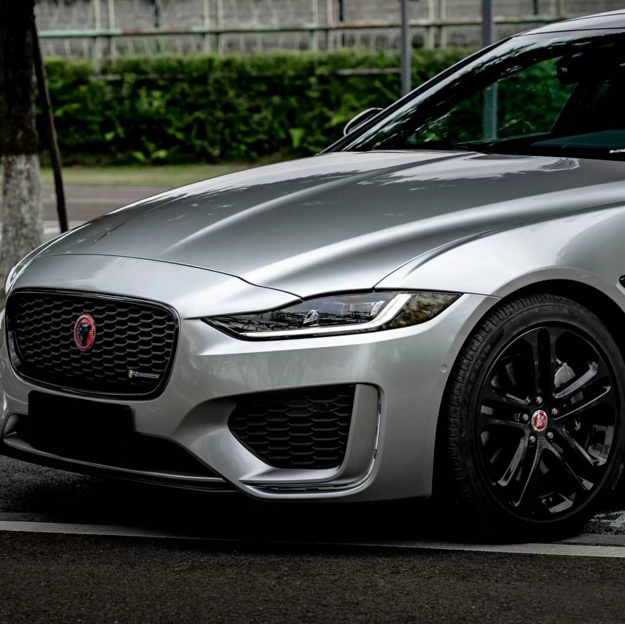 Ravoony Plus Porsche Gloss Liquid Metal Silver Car Wrap