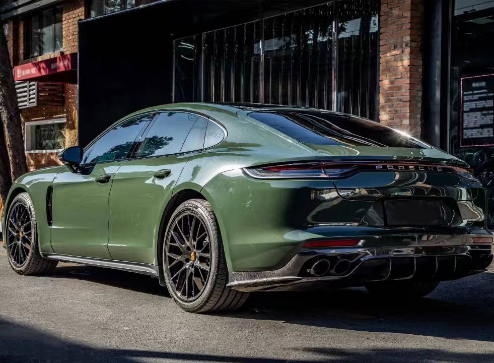 Ravoony Plus Glossy Olive Light Green Car Wrap