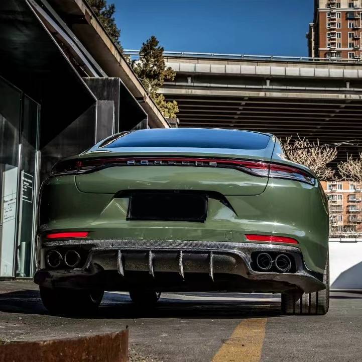 Ravoony Plus Glossy Olive Light Green Car Wrap