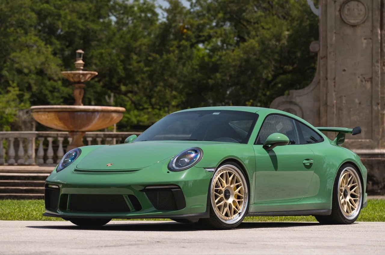Ravoony Plus Porsche Gloss Olive Green Vinyl Car Wrap