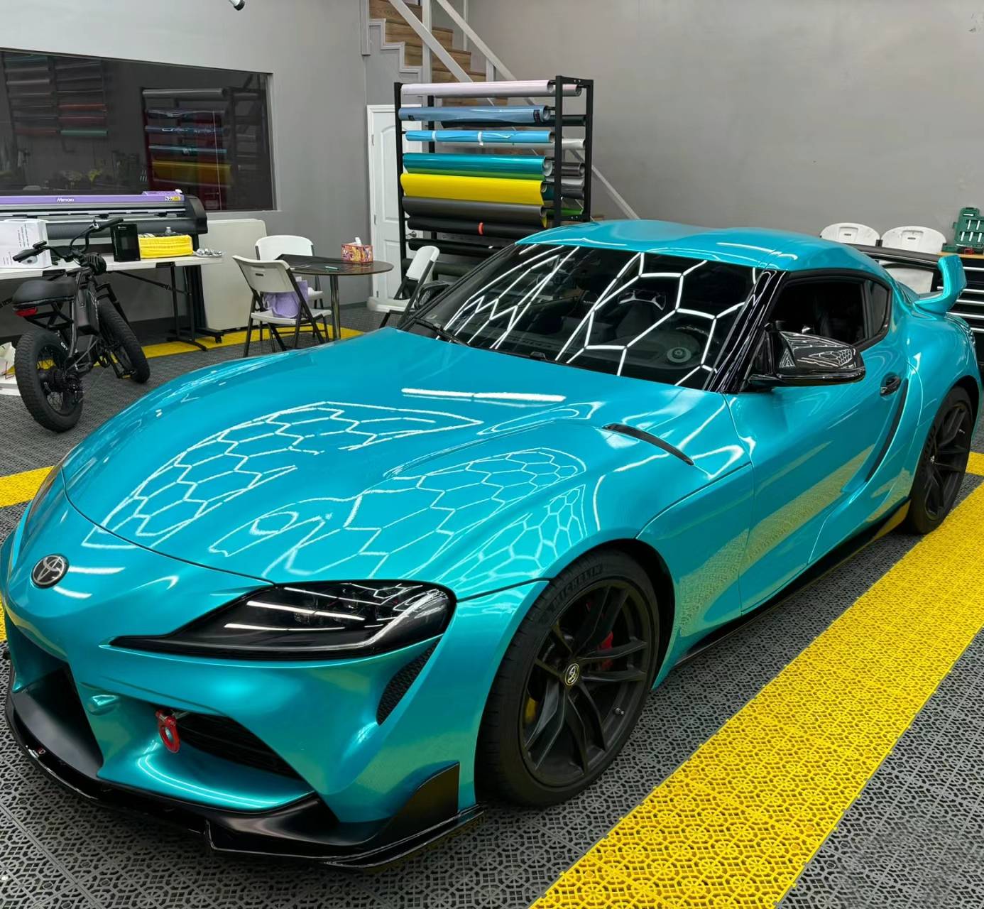 Ravoony Plus Gloss Metal Paint Lake Blue Car Wrap