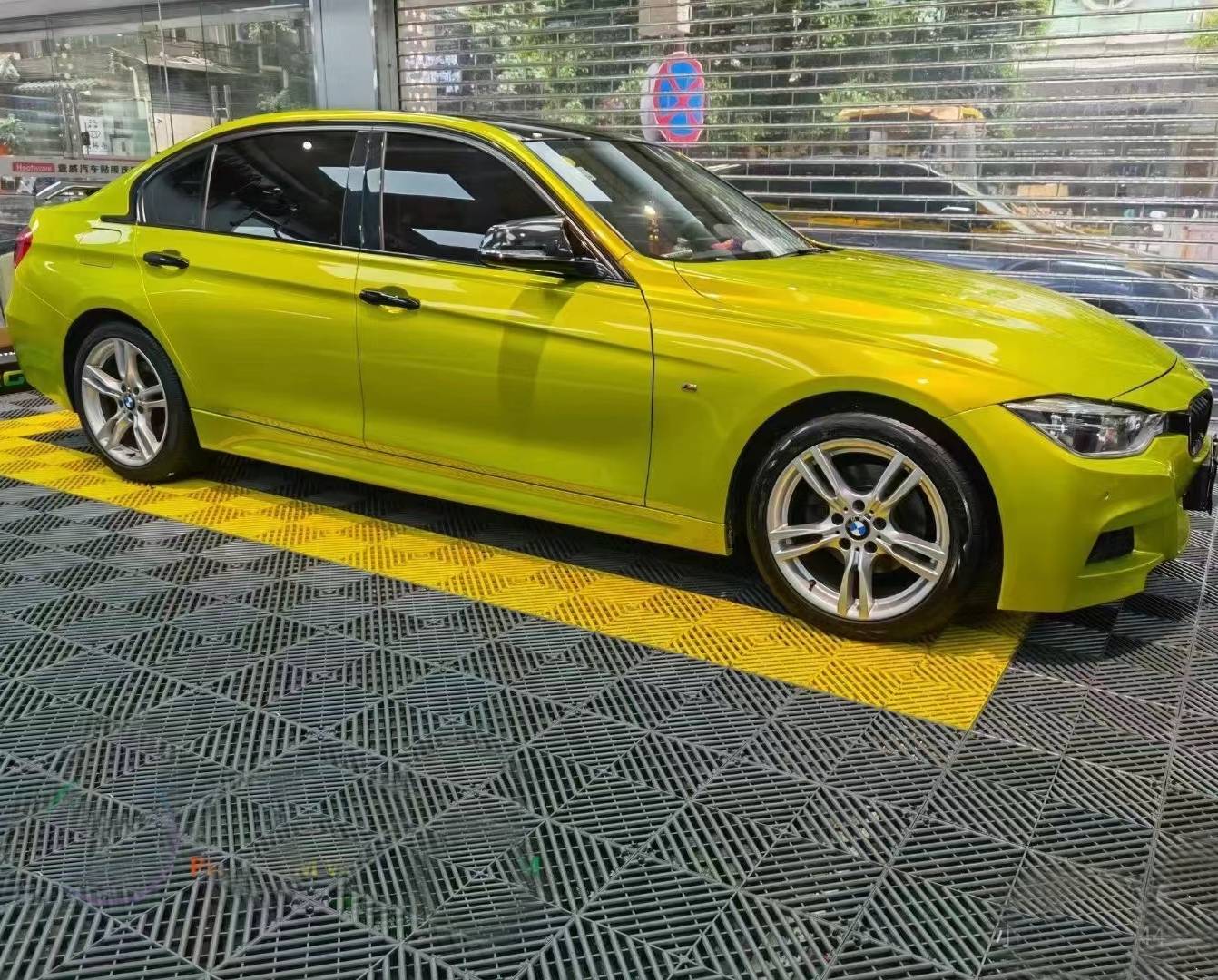 Ravoony Basic Glossy Metallic BMW M4 Paint Lemon Yellow Car Wrap