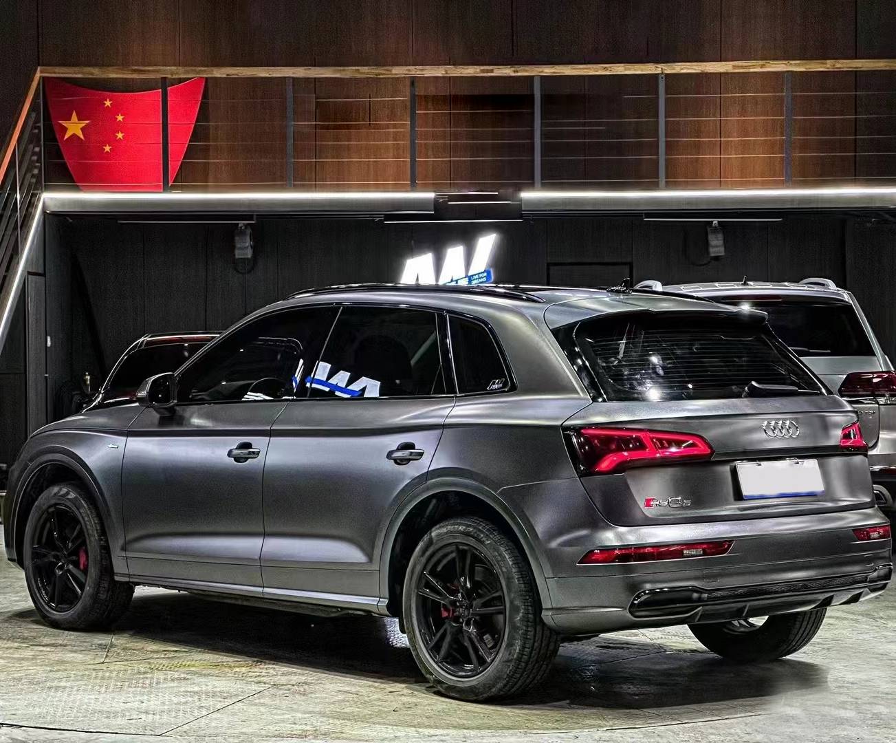 Ravoony Plus Matte Heavy Metallic Graphite Grey Car Wrap