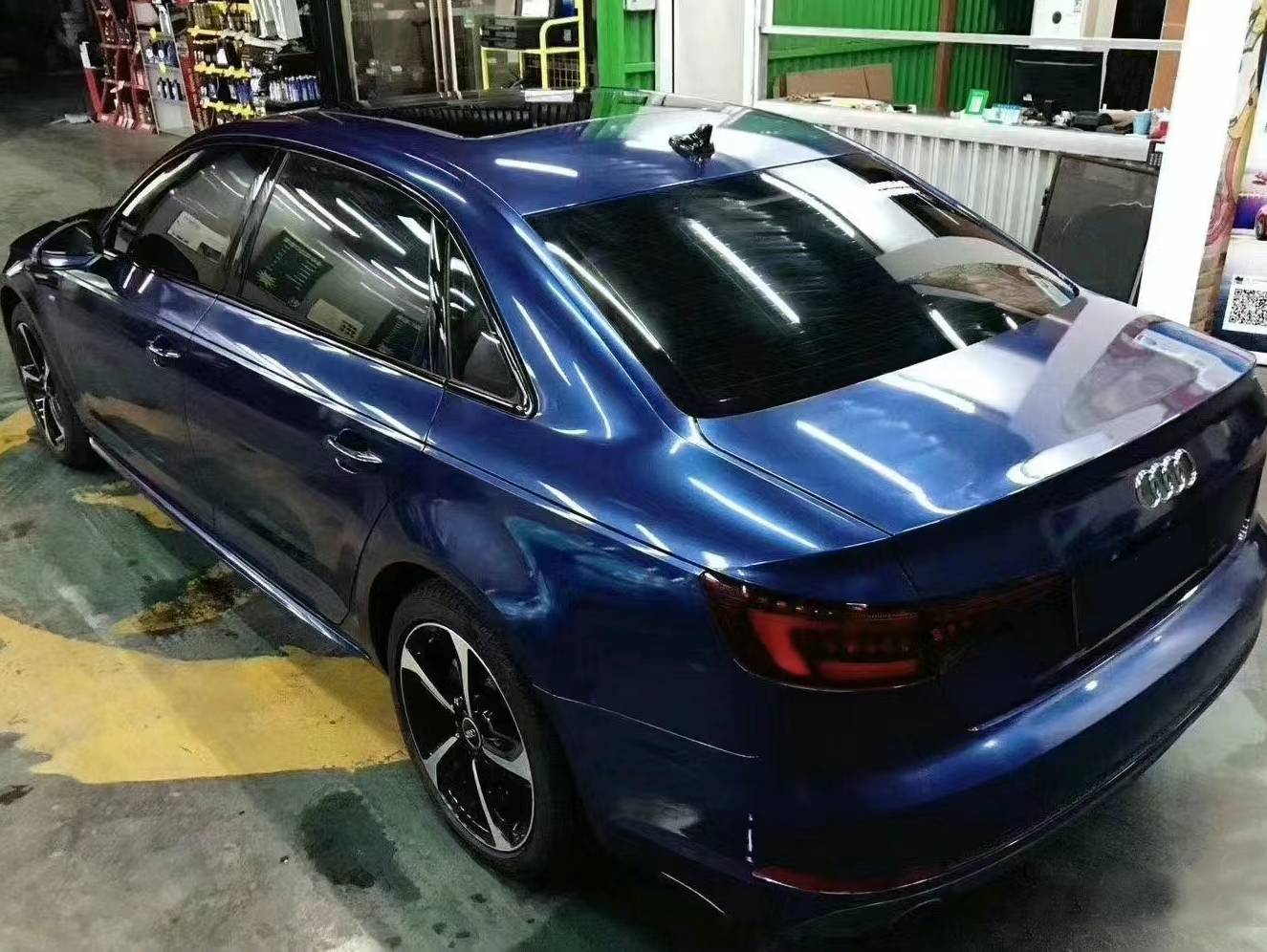 Ravoony Plus Glossy Metallic Intergalactic Blue Car Wrap