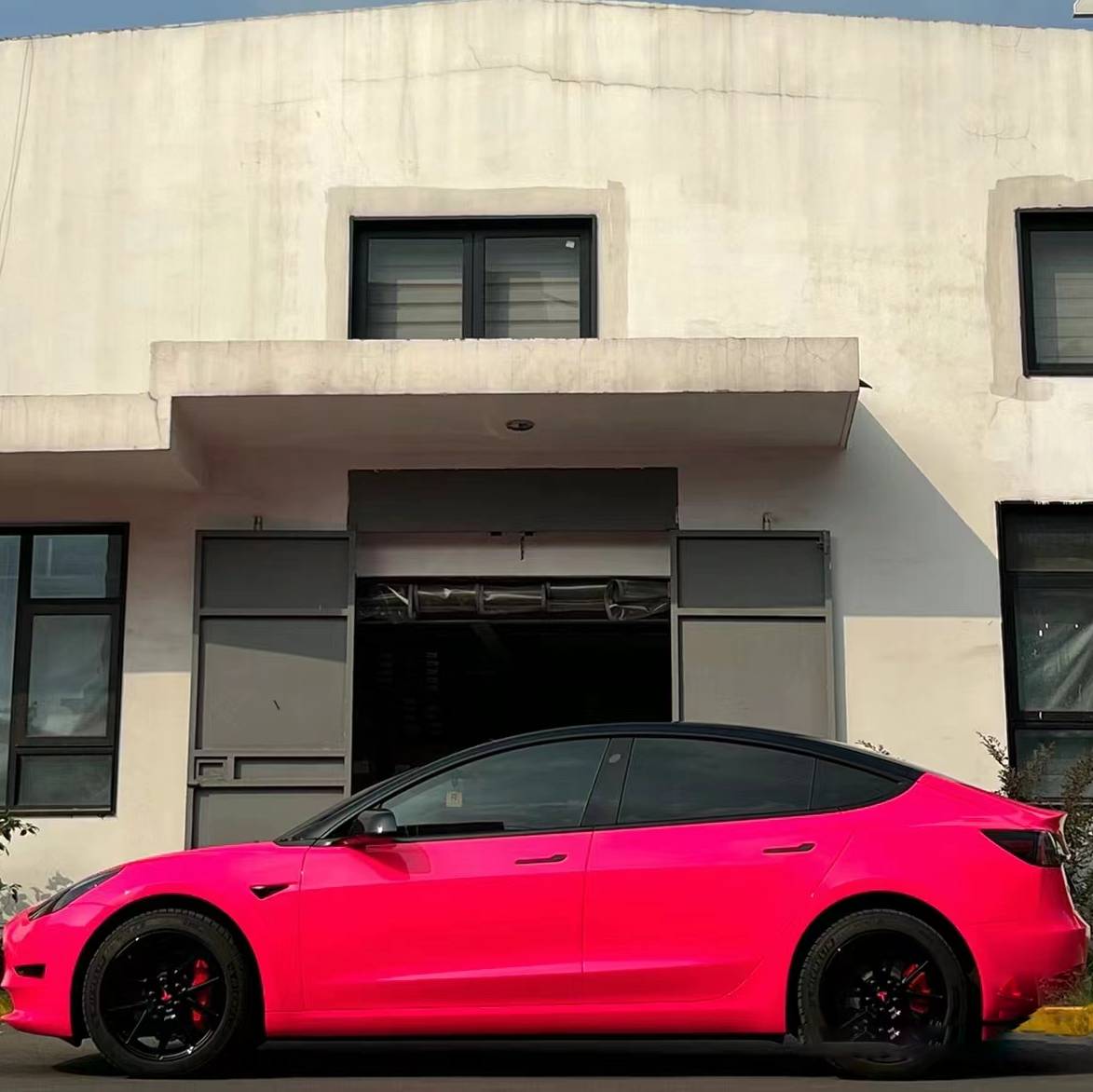 Ravoony Plus Glossy Fluorescent Pink Car Vinyl Wrap