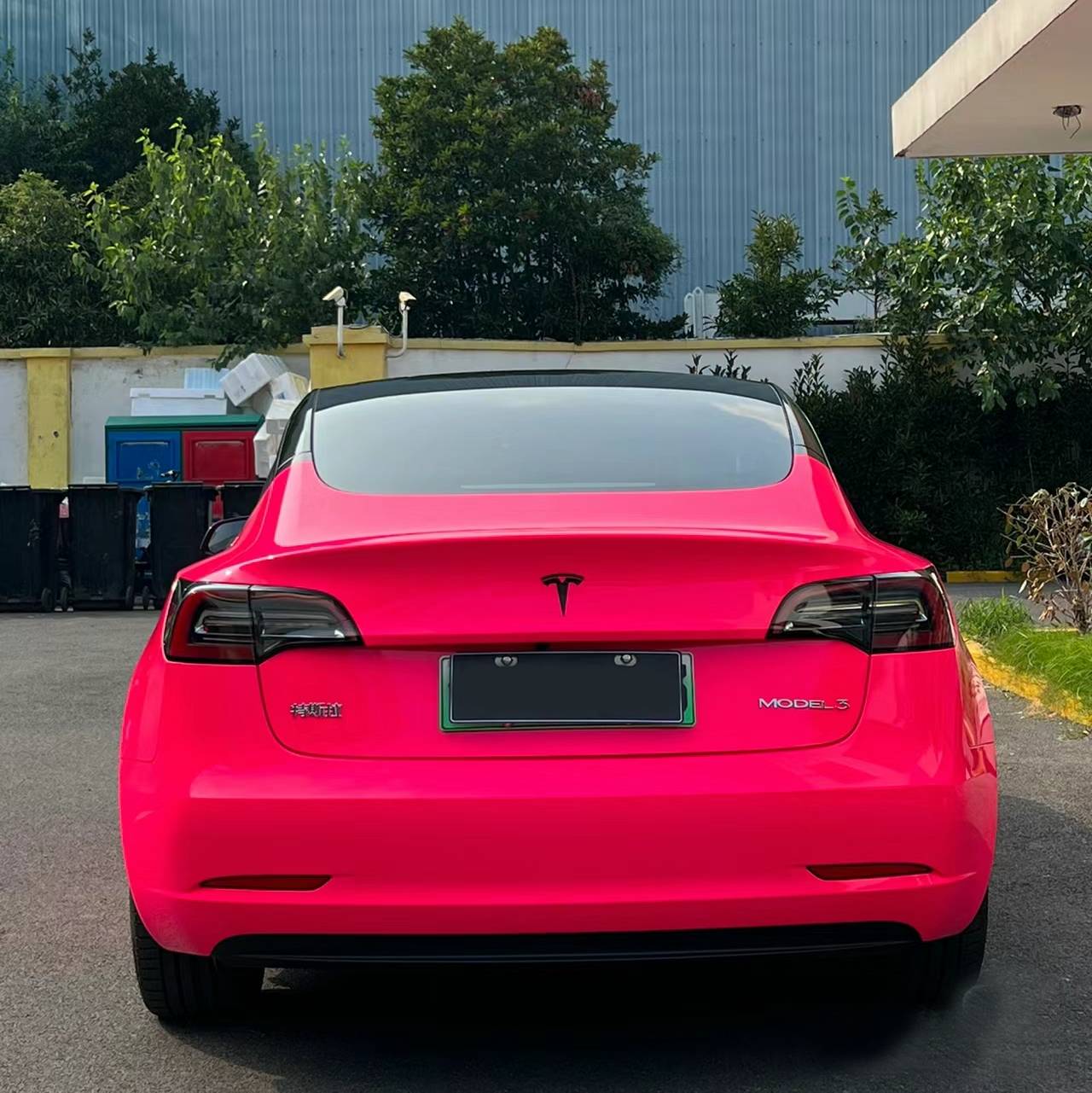 Ravoony Plus Glossy Fluorescent Pink Car Vinyl Wrap