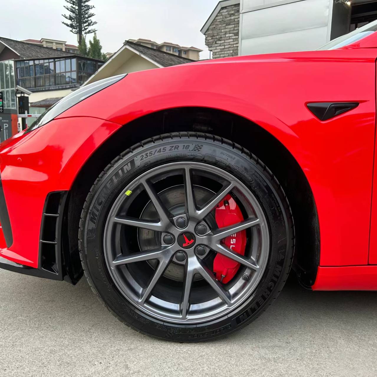 Ravoony Plus Glossy Metallic Paint China Red Vinyl Car Wrap