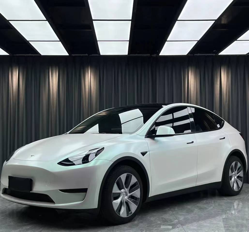 Ravoony Plus Matte Aurora White Car Vinyl Wrap