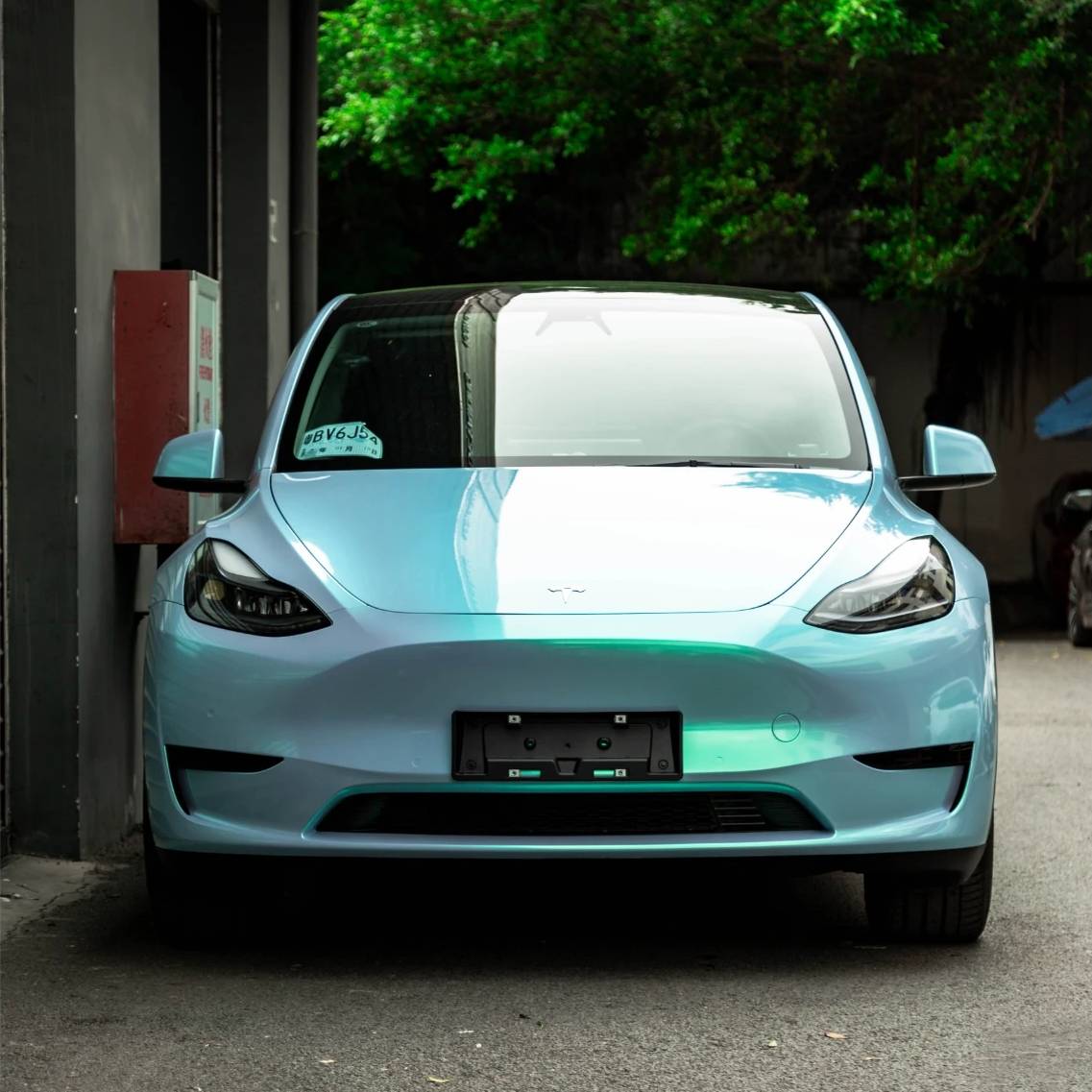 Ravoony Plus Glossy Twin Candy Pearl Aurora Car Wrap