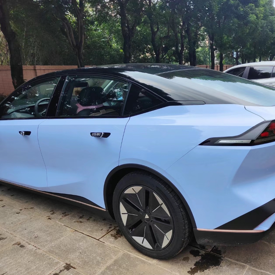 Ravoony Basic Gloss Crystal Mist Blue Vinyl Car Wrap