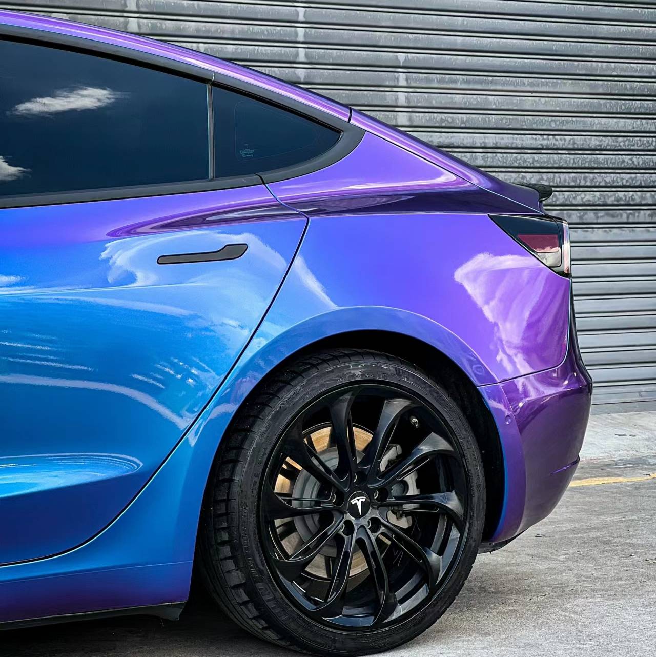 Ravoony Plus Glossy Auroral Blue Purple Car Wrap
