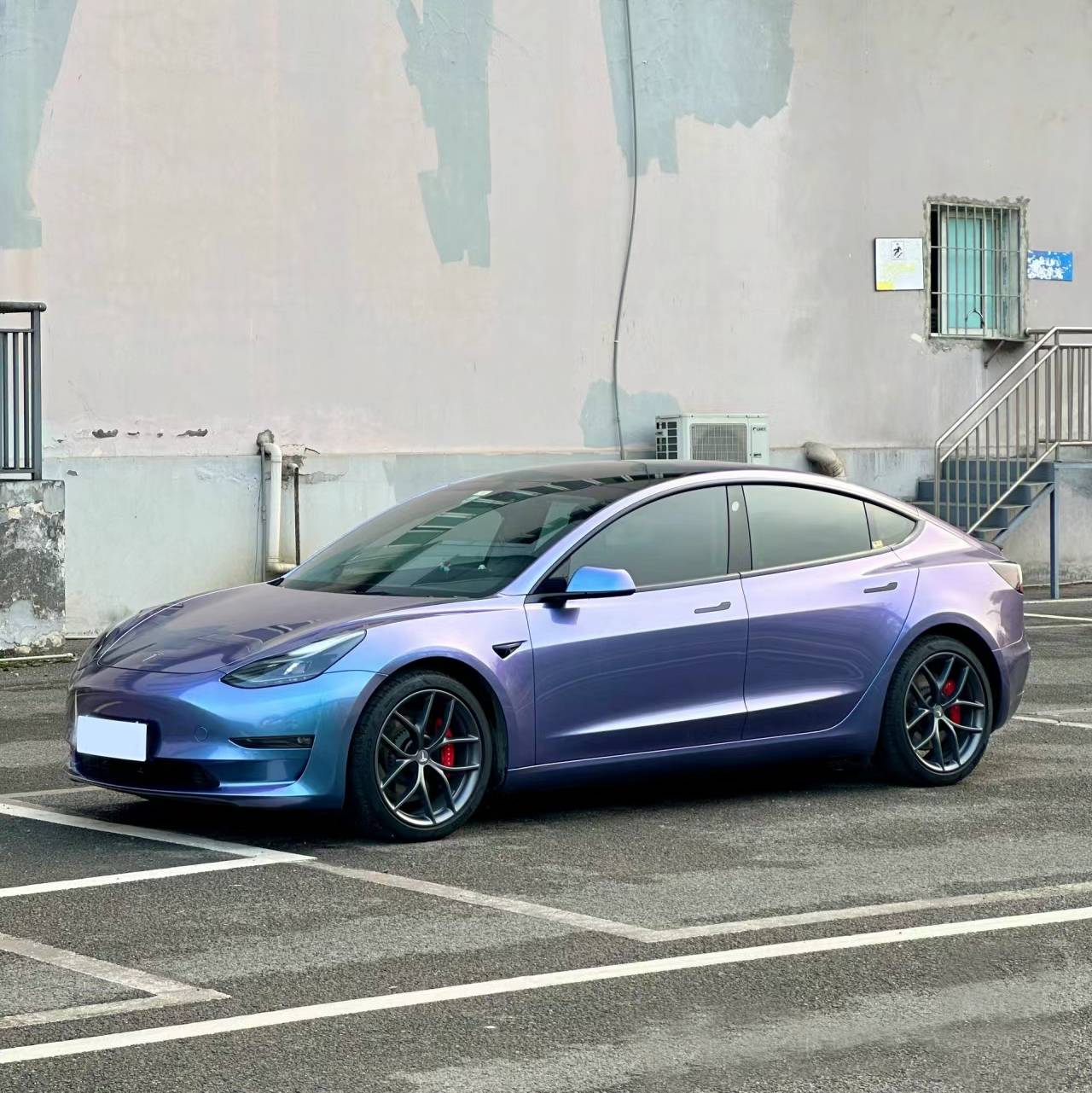 Ravoony Plus Glossy Metallic Crystal Grey Purple Car Wrap