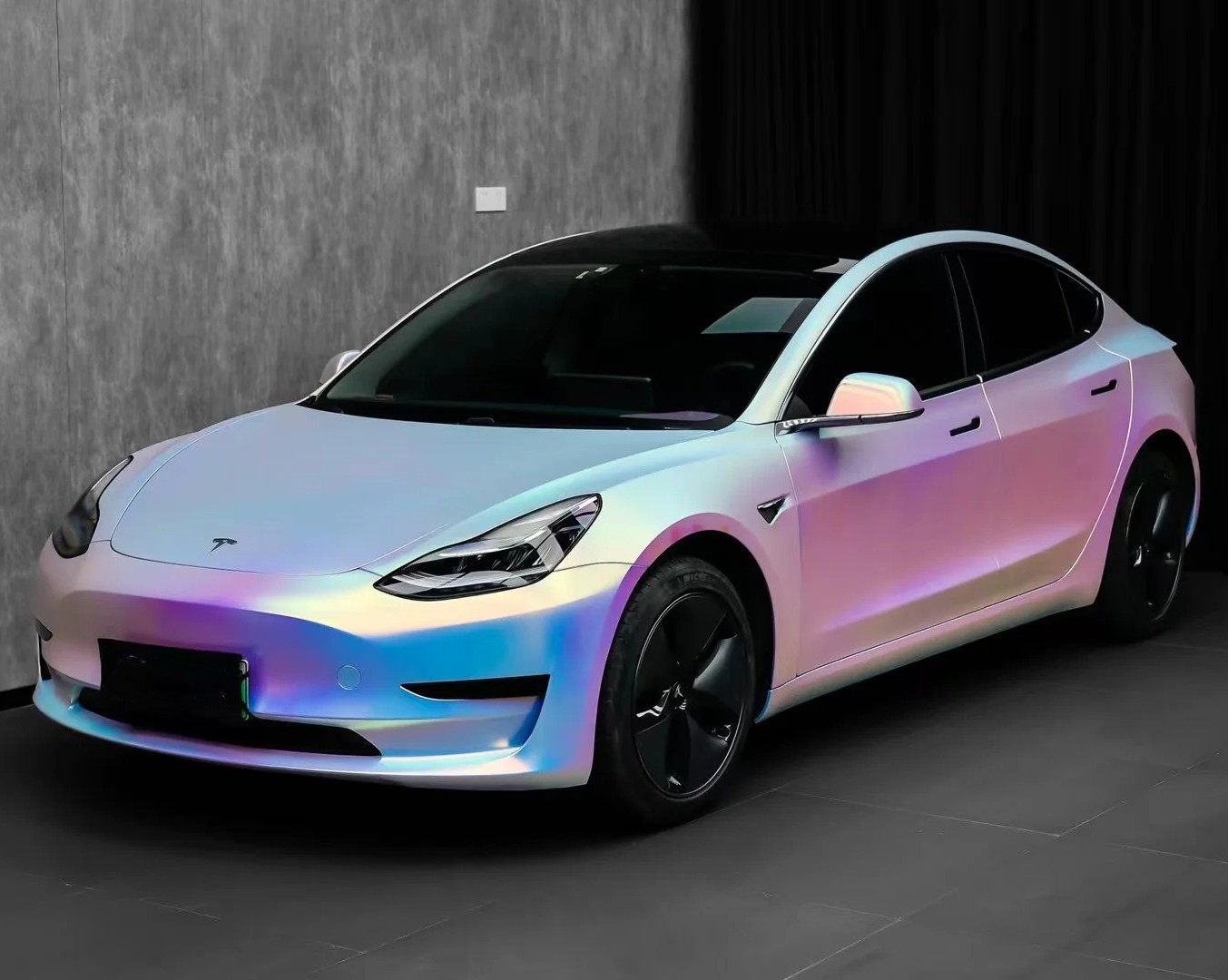 Matte Holographic Rainbow Neo Chrome Car Vinyl Wrap