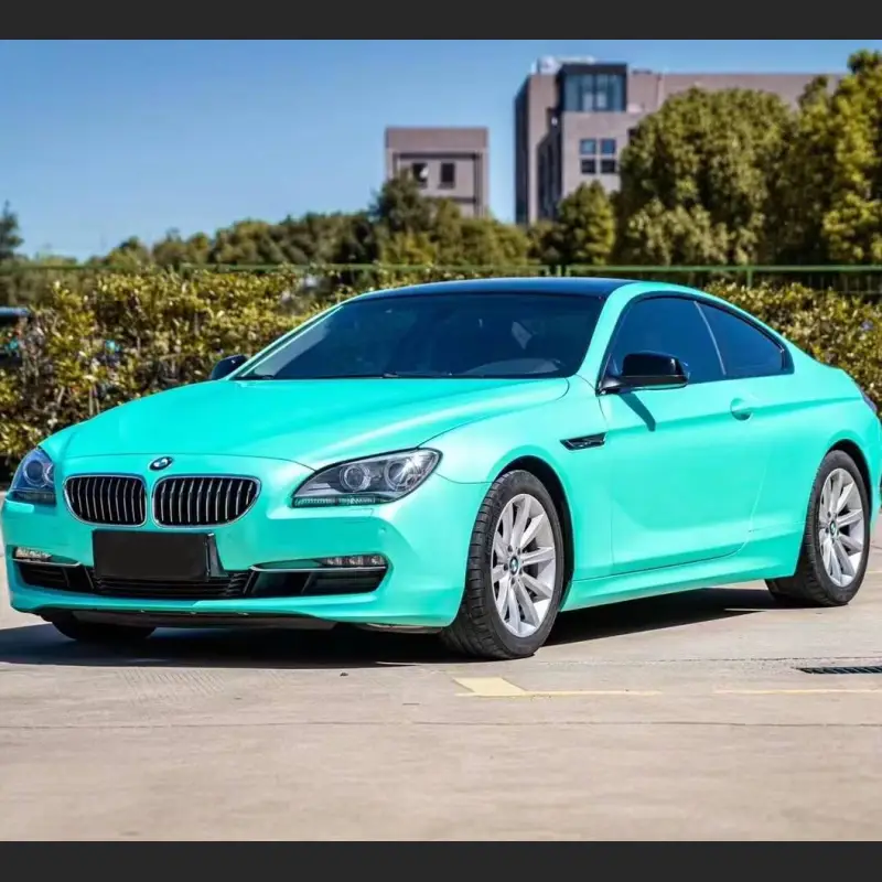 Ravoony Plus Satin Chrome Tiffany Car Wrap
