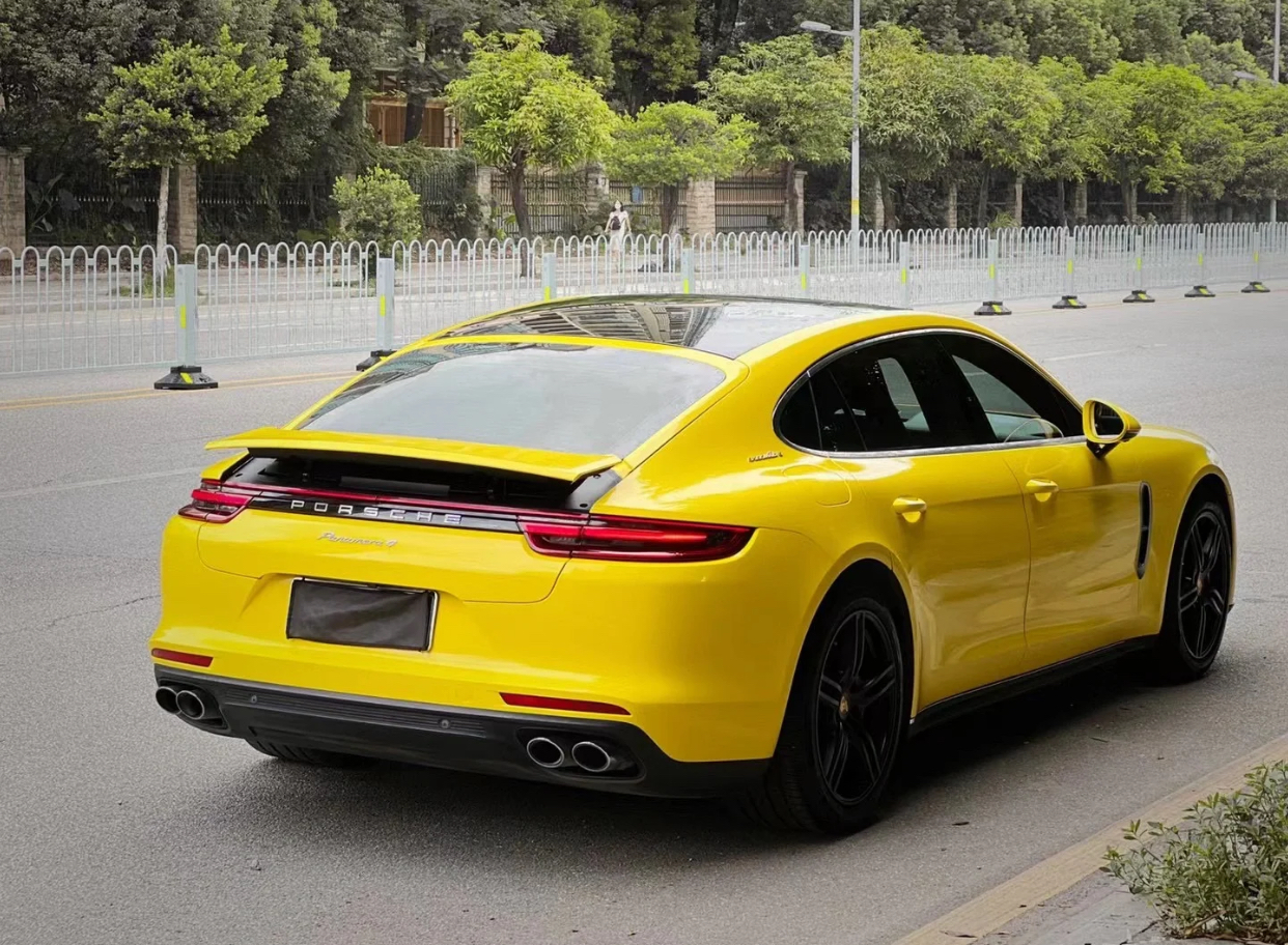 Ravoony Basic High Glossy Racing Yellow Vinyl Wrap
