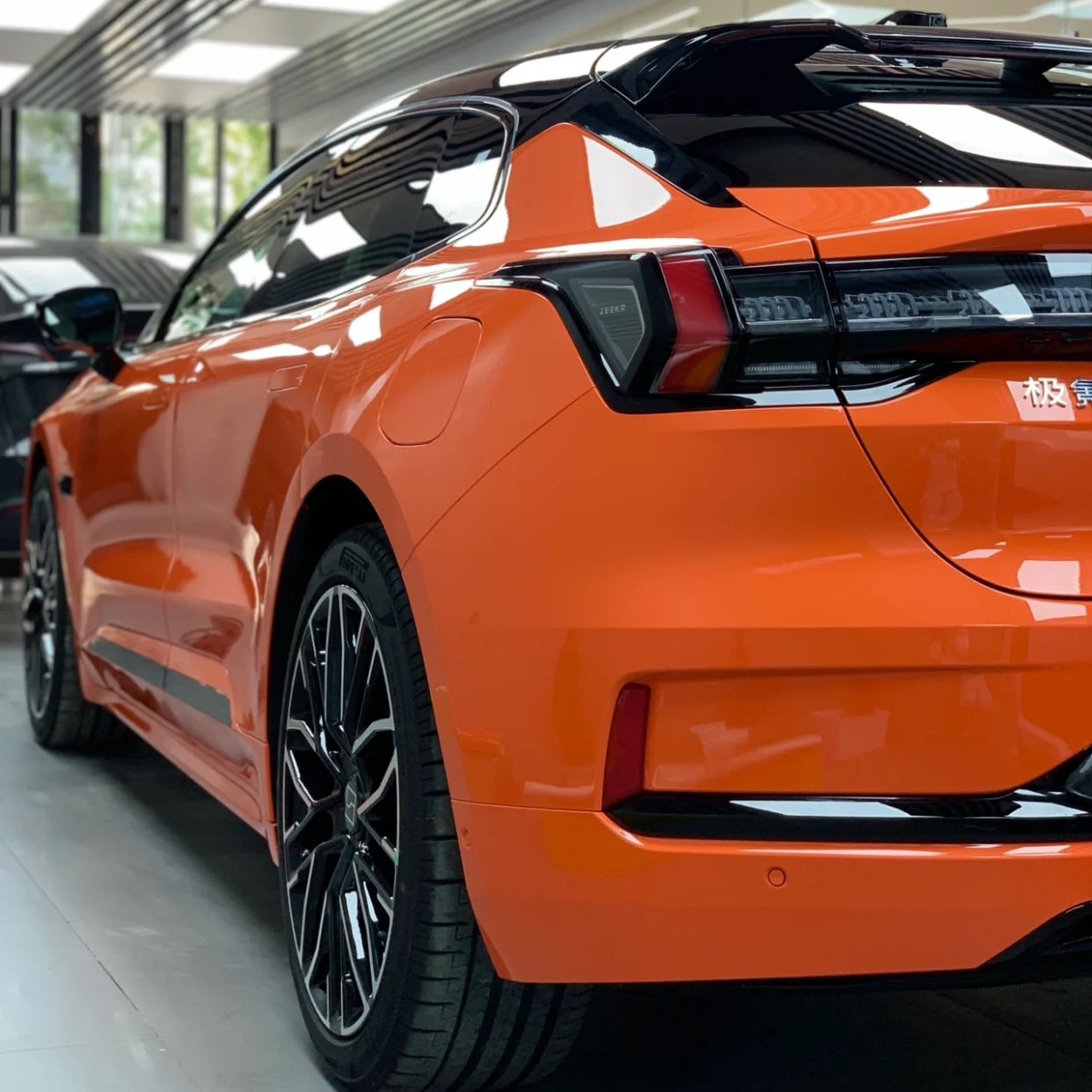 Ravoony Basic Gloss Orange Car Wrap