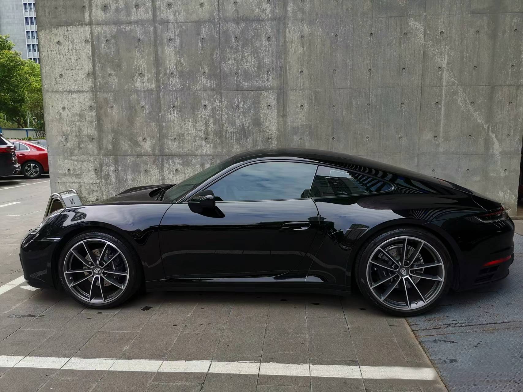 Ravoony Pro TPU Gloss Black PPF Film