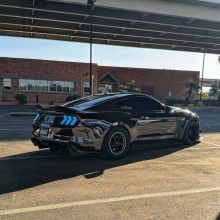 Super Gloss Chrome Black Vinyl Car Wrap