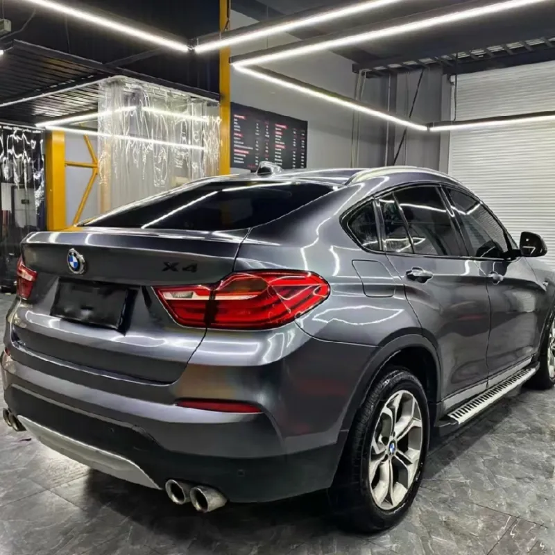 Re-Styling on X: BMW X4 Wrapped in blue glitter