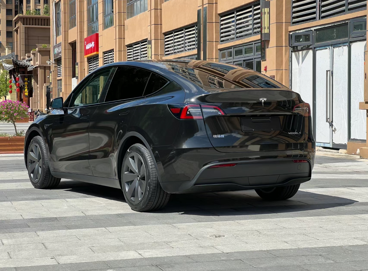 Ravoony Basic Glossy Metal Paint Black Car Wrap