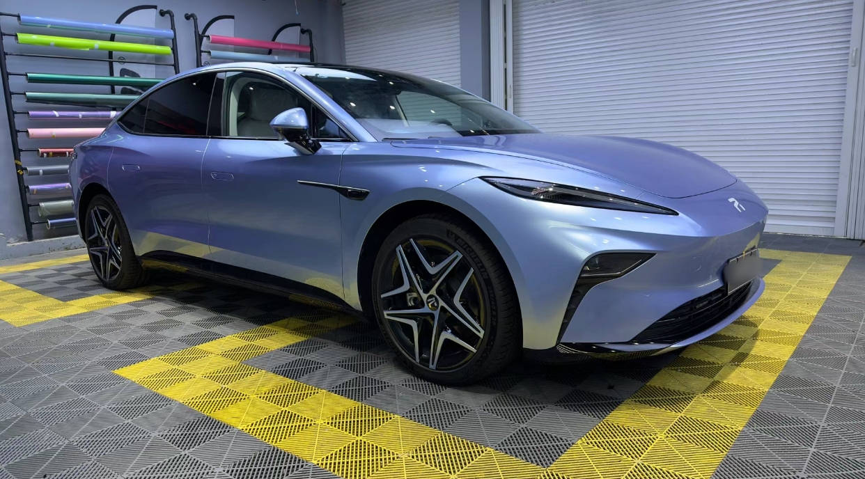 Ravoony Basic Glossy Metal Paint Mist Blue Car Wrap