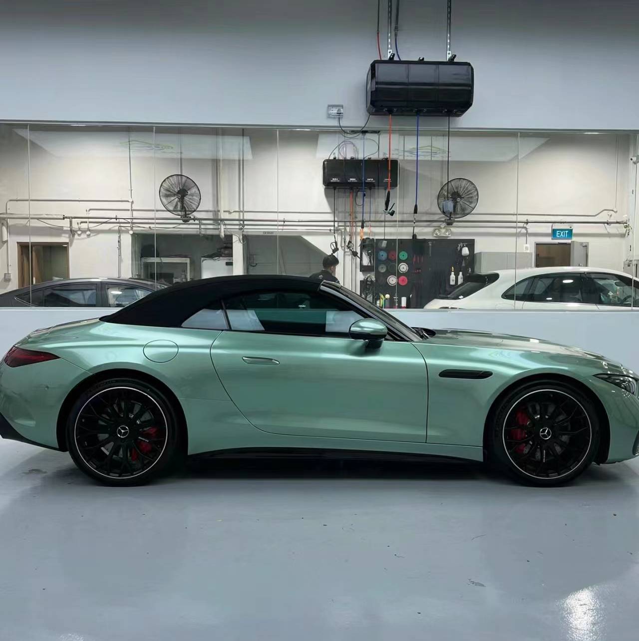 Ravoony Pro TPU Ferrari Gloss Verde Francesca Green PPF Film