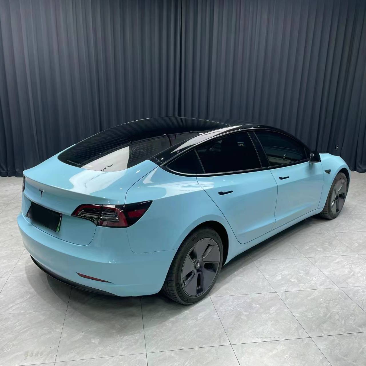 Ravoony Pro TPU Glossy Crystal Light Blue PPF Film