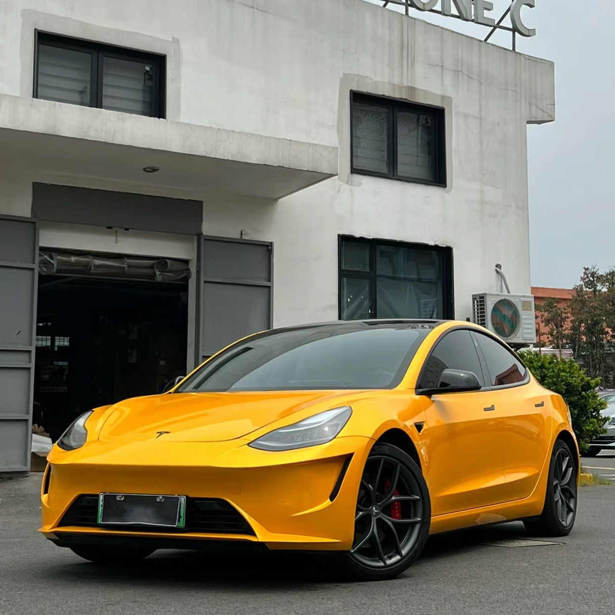 Ravoony Basic Glossy Metallic Yellow Car Wrap