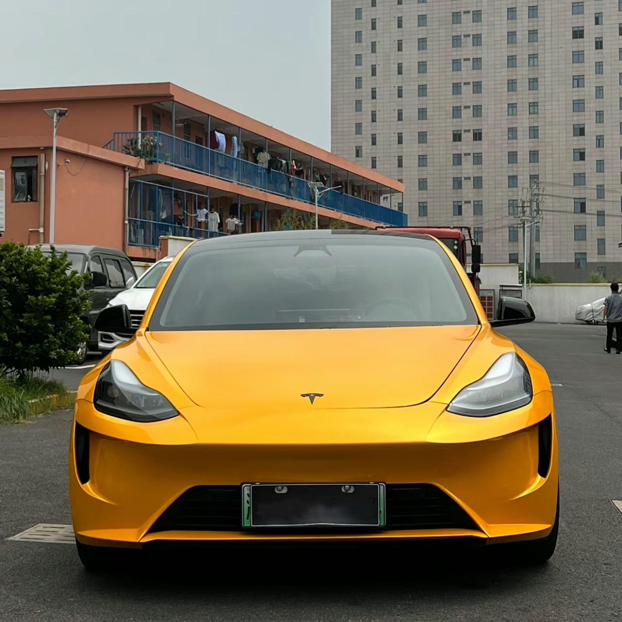 Ravoony Basic Glossy Metallic Yellow Car Wrap