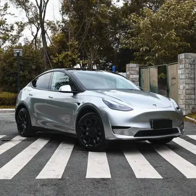 Ravoony Pro TPU Glossy Metallic GT Silver PPF Film 02