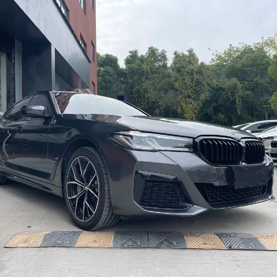 Ravoony Basic BMW Gloss Graphite Grey Car Vinyl Wrap