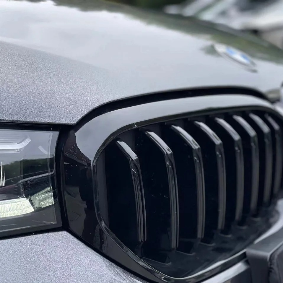 Ravoony Basic BMW Gloss Graphite Grey Car Vinyl Wrap