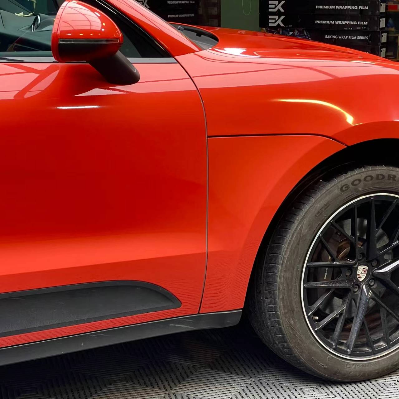 Ravoony Pro TPU Glossy Porsche Orange PPF Film